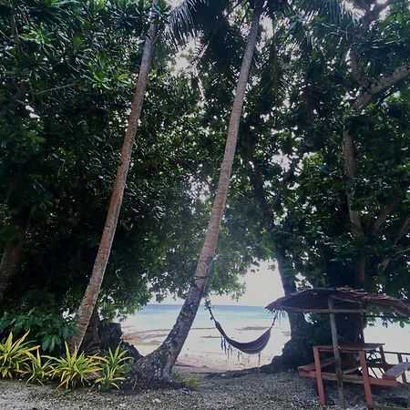Vatupau Beachfront Bungalows Port Vila Exterior photo